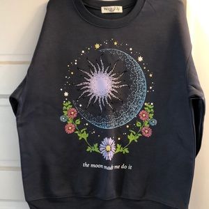 NWOT XL Blue Gray Moon Sweatshirt